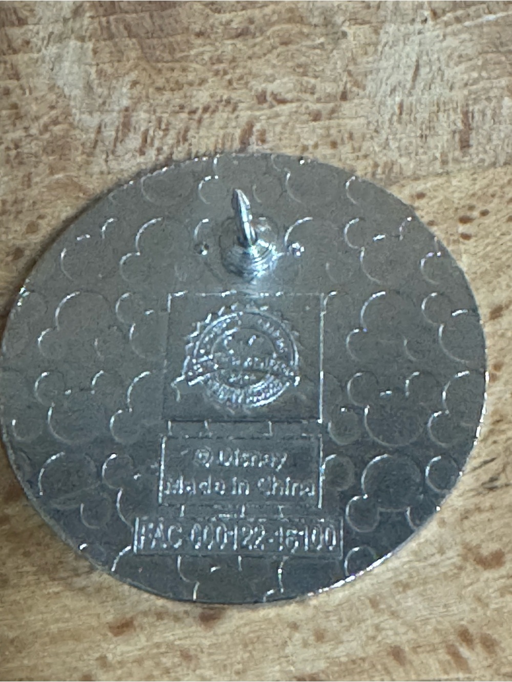 5/$25 Stitch Disney Pin - Picture 2 of 2